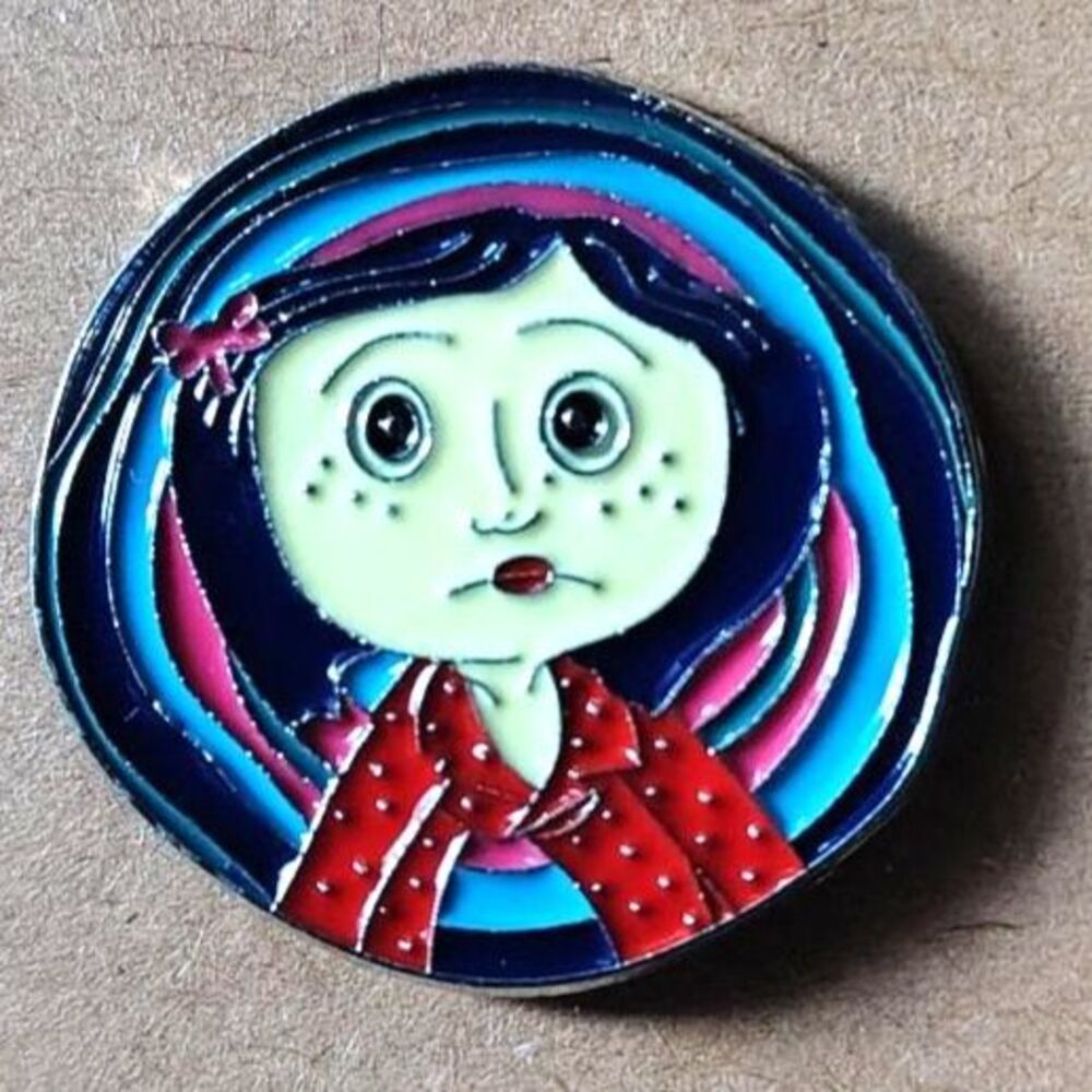 Coraline Through The Portal Vintage Enamel Pin – Iconic Rare Movie Collectible